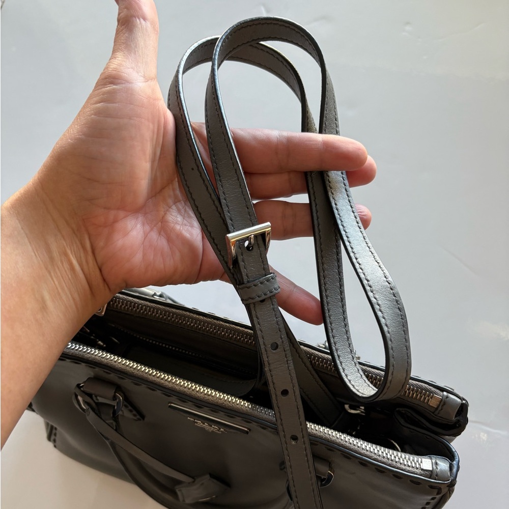 AUTHENTIC PRADA GALLERIA Grey Leather Bag with leather out-stiching detailing - Picture 13 of 16